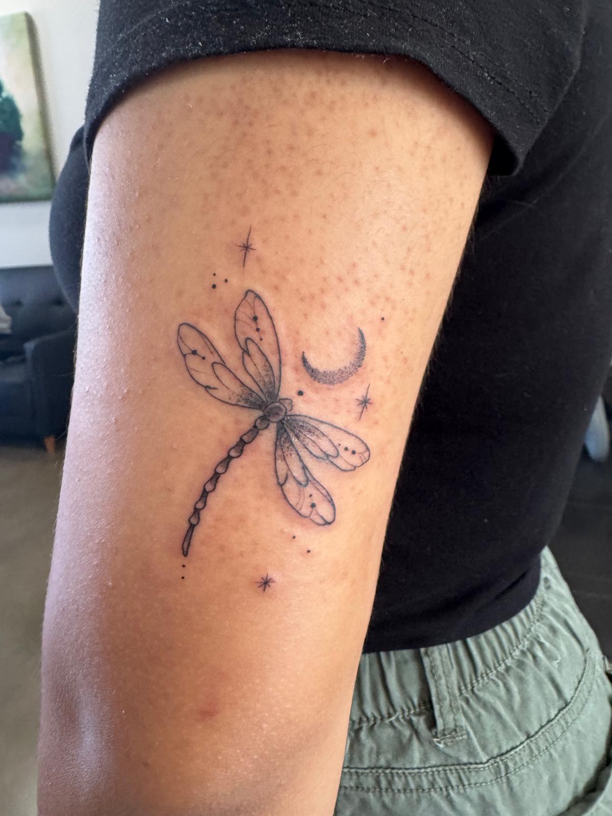Dragonfly & Moon — Arm